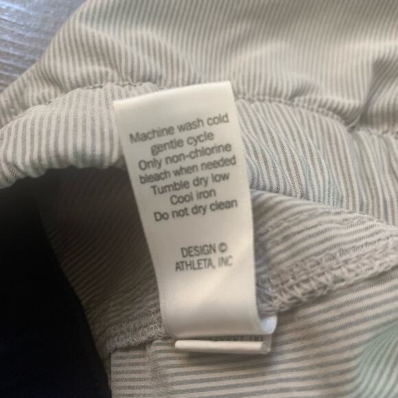 Athleta light gray striped shorts size XXS - Picture 7 of 9